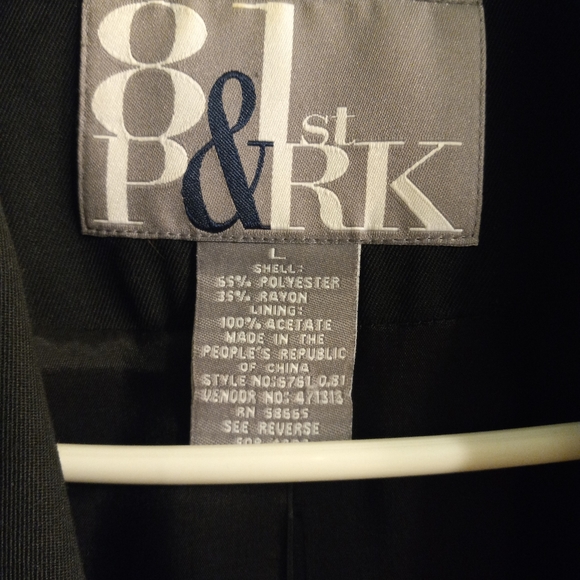 81st & Park Black Lined Blazer size L 90's padded shoulders - Picture 3 of 5